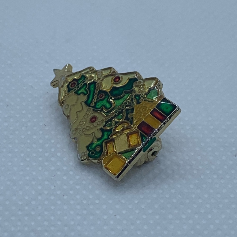 Vintage Christmas Tree Pin